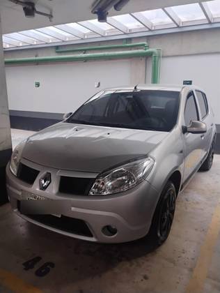 RENAULT SANDERO 1.6 EXPRESSION 8V FLEX 4P MANUAL RENAULT SANDERO 1.6 EXPRESSION 8V FLEX 4P MANUAL